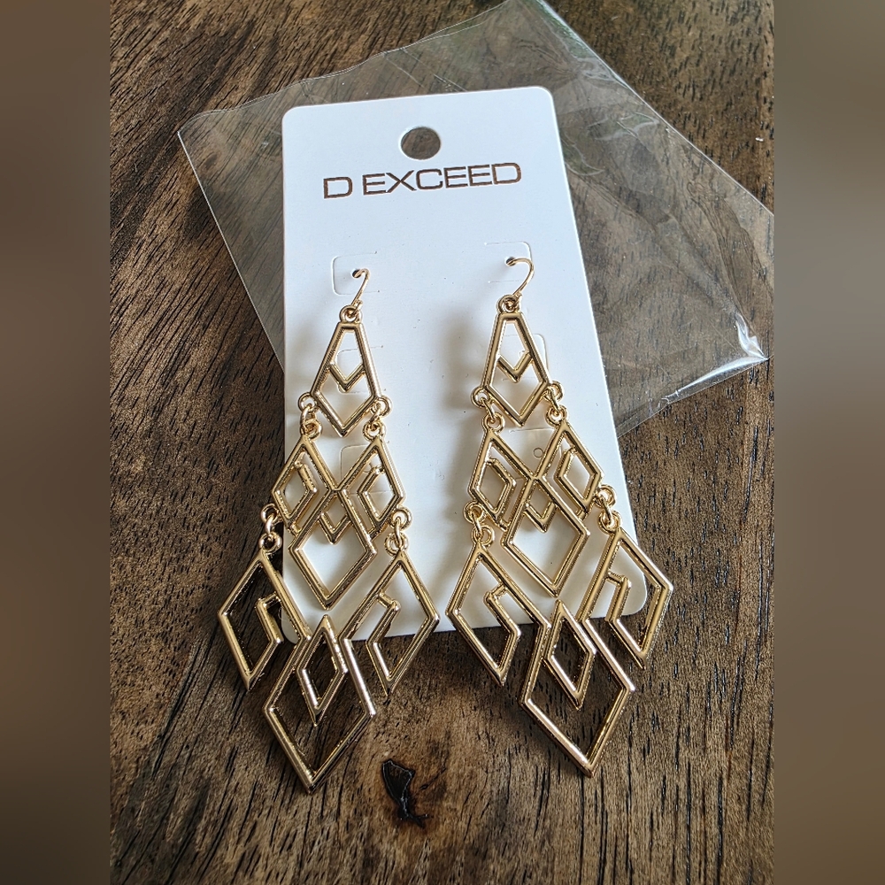 Elegant Gold Earrings